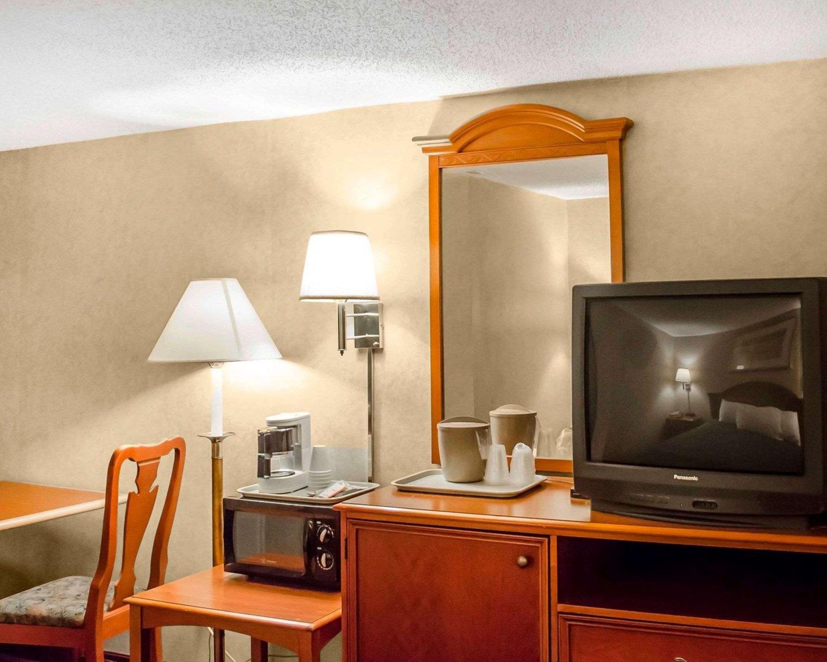 Rodeway Inn Dillsburg Extérieur photo
