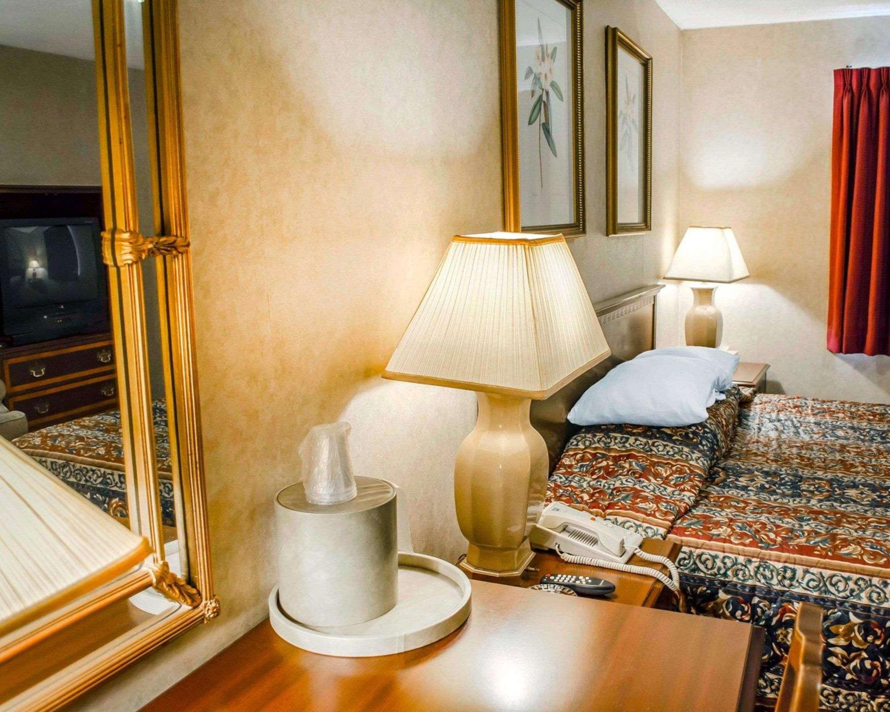 Rodeway Inn Dillsburg Extérieur photo