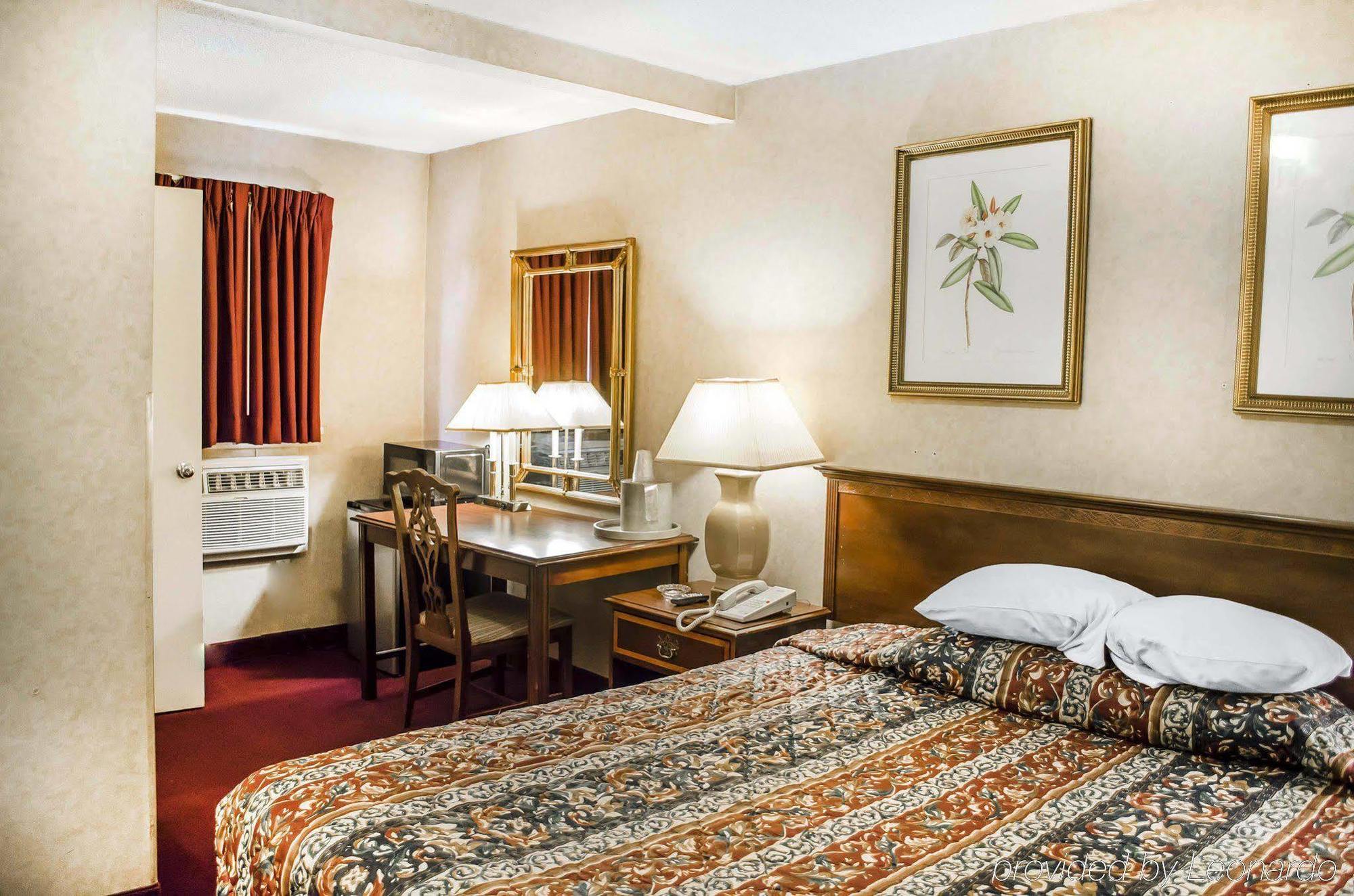 Rodeway Inn Dillsburg Extérieur photo