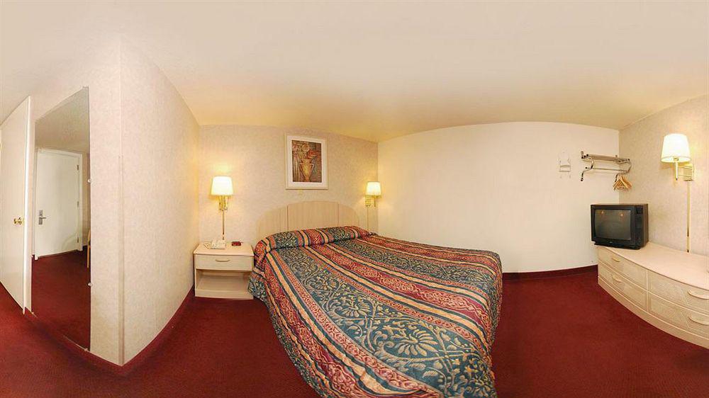 Rodeway Inn Dillsburg Extérieur photo